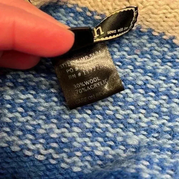 Love Sticth blue & cream stripped sweater jacket with pockets Size Large - Picture 7 of 10